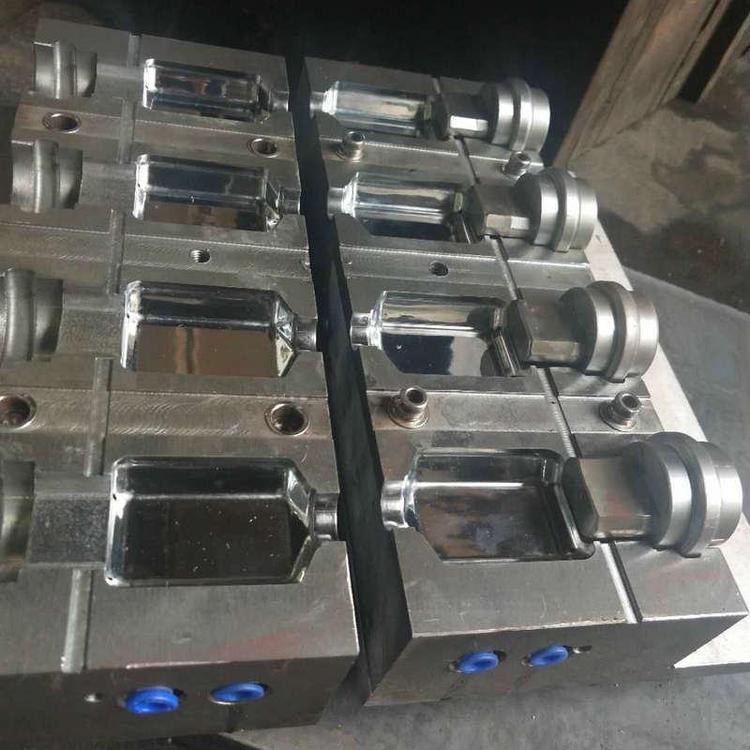 塑料瓶模具